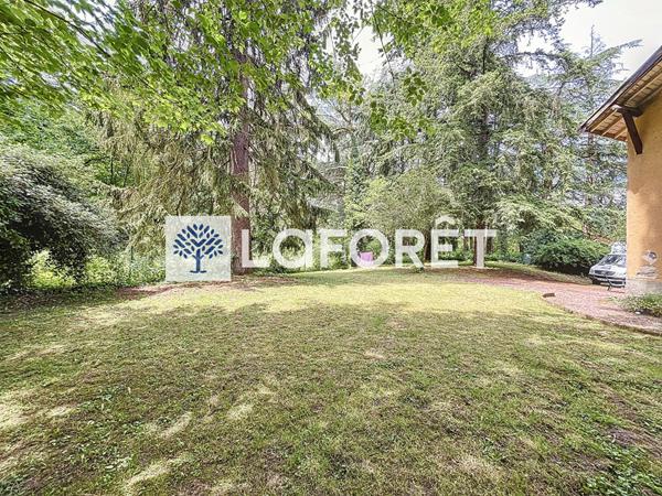 Achat maison près de BRESSUIRE - 11 pièce(s) - 252 m² - 254 790 €