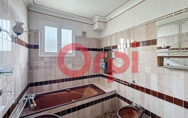 Appartement à vendre    3 pièces • 68,99 m2 Pia