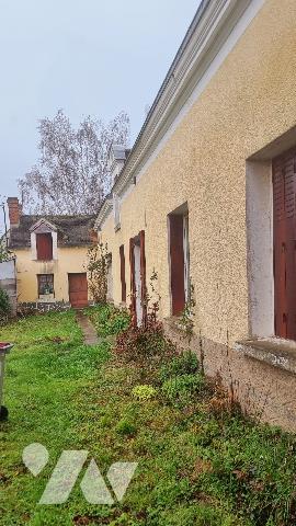 Longère de plain-pied à rénover