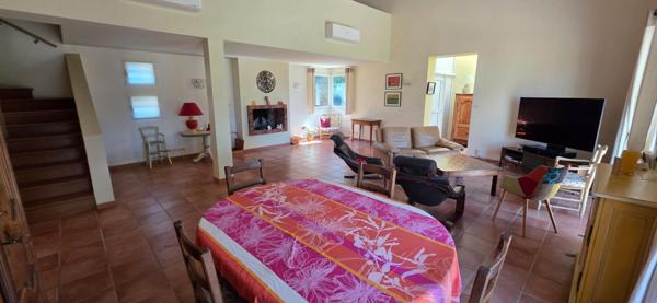 Maison de 175 m2 à Sauzet - Terrain de 4487 m²