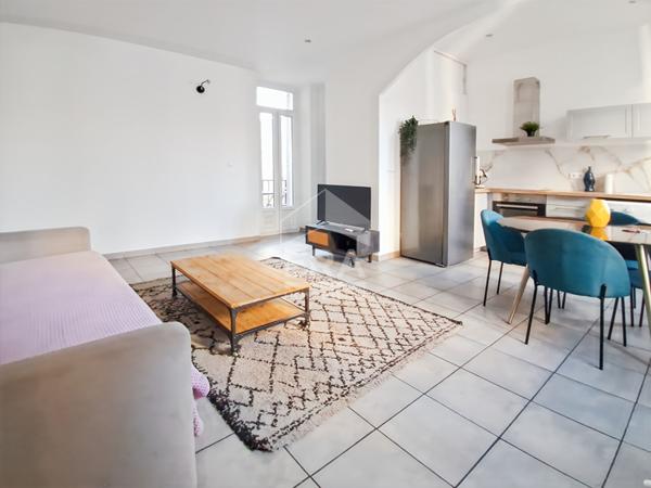 A louer T2 de 42m² proche longchamp