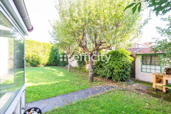 Maison 9 pièces - 189 m² Exclusivité efficity