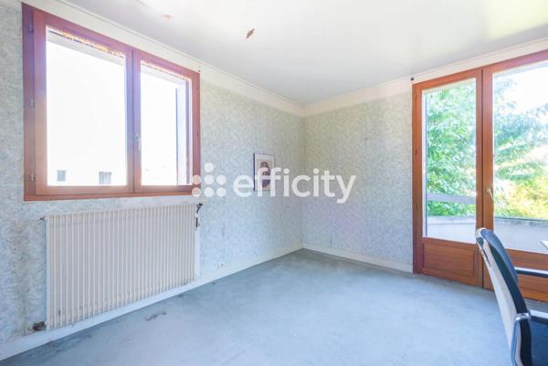 Maison 9 pièces - 189 m² Exclusivité efficity