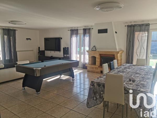 Maison traditionnelle 4 pièces de 125 m² à Arles (13200)