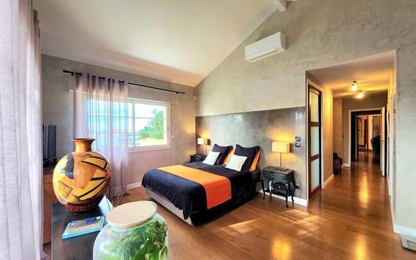 Appartement à vendre    3 pièces • 138,41 m2 Anglet