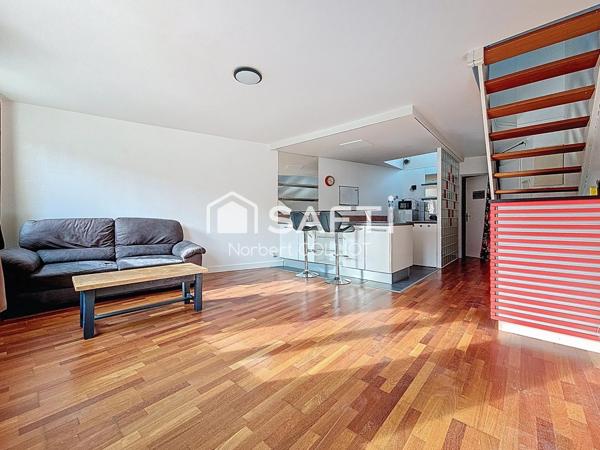 Guyancourt centre ville 2P duplex de charme