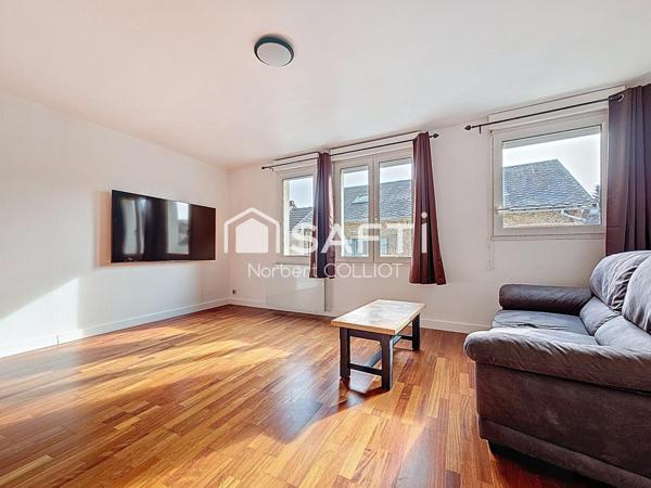 Guyancourt centre ville 2P duplex de charme