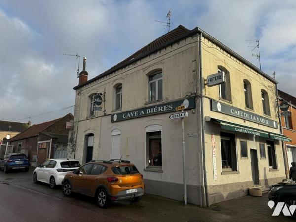 IMMEUBLE DE COMMERCE et d'HABITATION