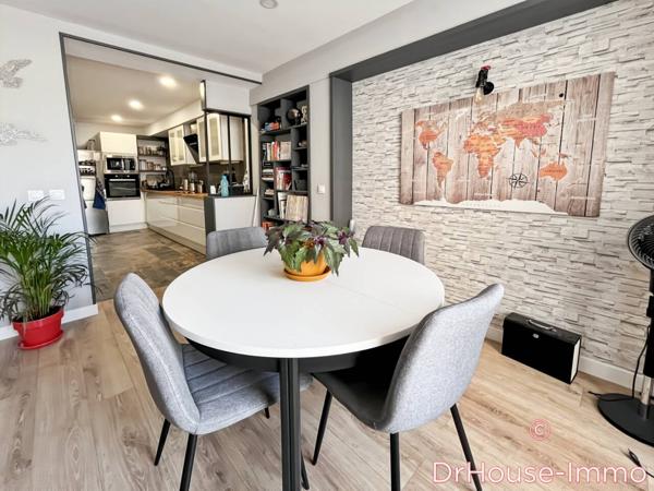 Maison à vendre 12 pièces de 301 m²