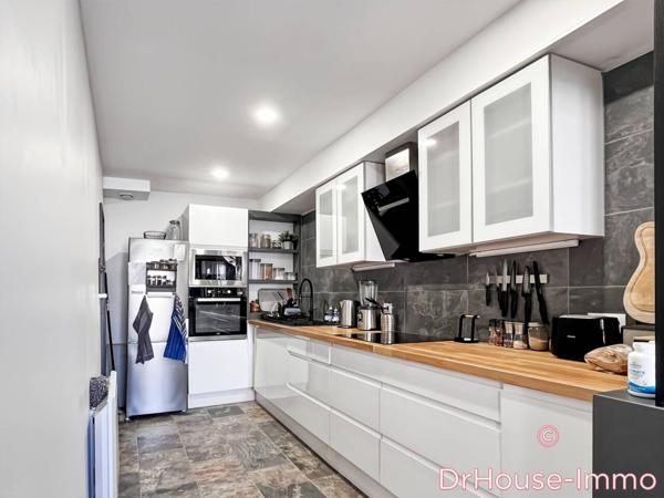 Maison à vendre 12 pièces de 301 m²