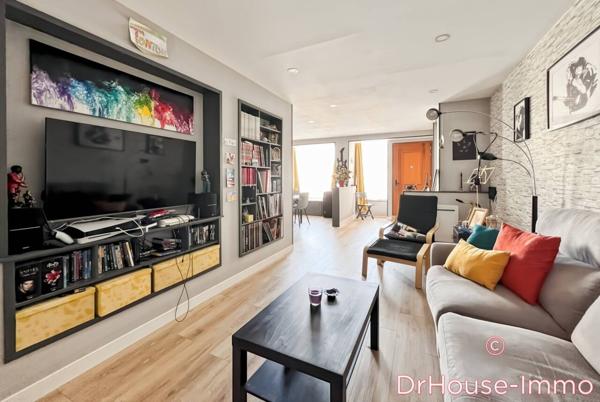 Maison à vendre 12 pièces de 301 m²