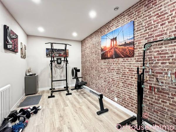 Maison à vendre 12 pièces de 301 m²