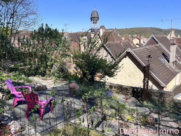 Maison à vendre 12 pièces de 301 m²