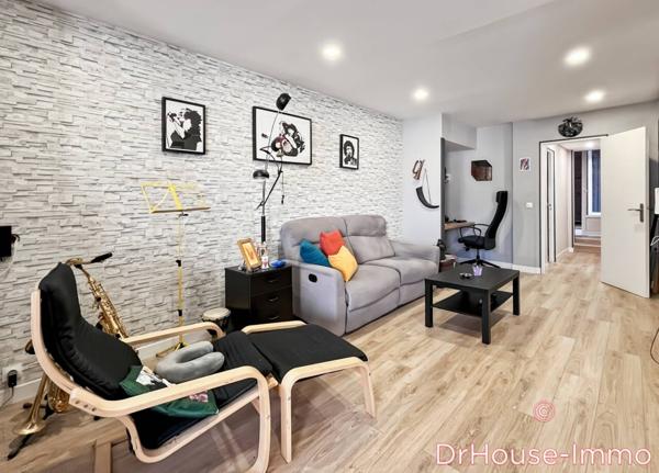 Maison à vendre 12 pièces de 301 m²
