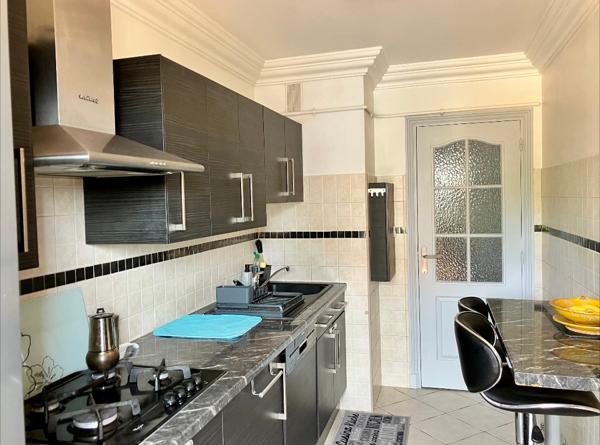 A vendre  Appartement 3 pièces de 64 m², lumineux, à Cagnes-sur-Mer