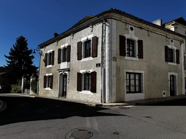 Élégante maison de village du XVIIème siècle