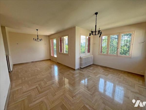 Maison de Type 5 - 125 m² sur parcelle de 1098 m²