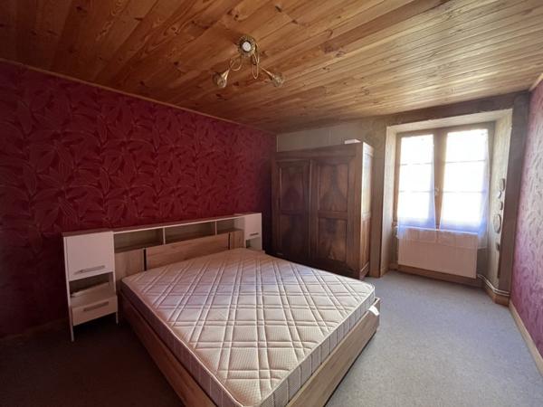 Maison à vendre |  Piégut-Pluviers |  4 pièces | 94 m²