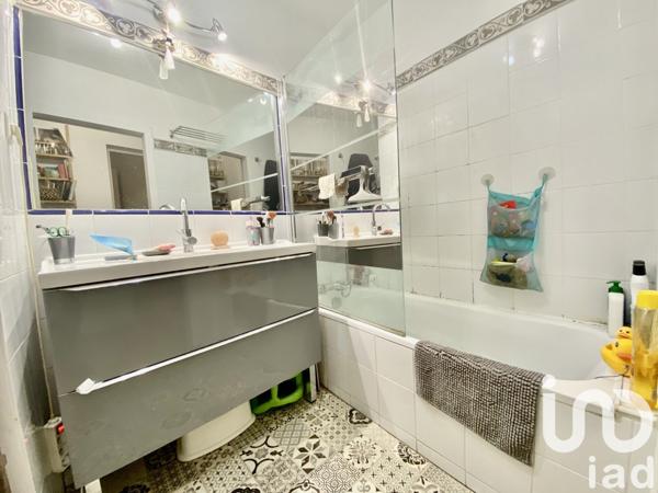 Appartement à vendre 4 pièces 60 m² Aramon