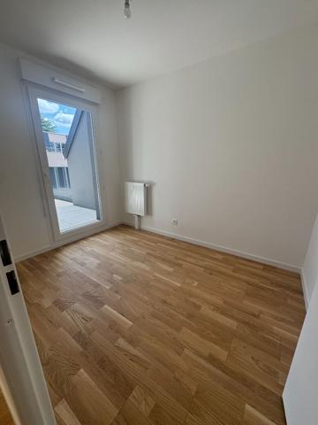 APPARTEMENT NEUF - F3 AVEC BALCON - VILLEBON-SUR-YVETTE - 52m²