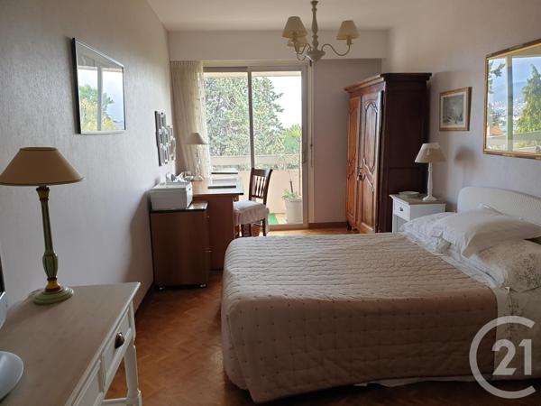 Appartement T2 à vendre  2 pièces - 62,43 m2 CHAMALIERES - 63