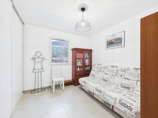 Appartement Tournon-sur-rhÔne 4 pièce(s) 77 m2