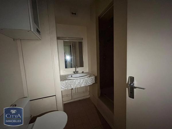 Appartement à louer 1 pièce 21.96m² Mont-Saint-Aignan (76130)
