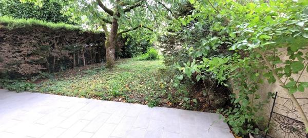 Vente                                                      Maison
                        
                     6 pièces                      116 m2                     à Combs-la-Ville