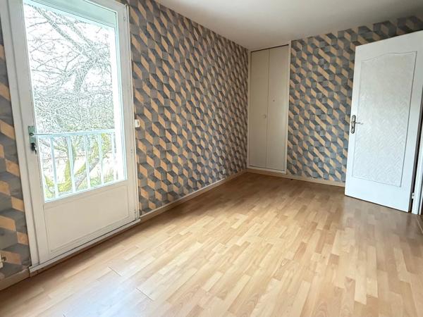 Vente                                                      Maison
                        
                     6 pièces                      116 m2                     à Combs-la-Ville