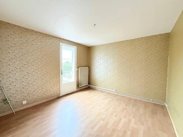 Vente                                                      Maison
                        
                     6 pièces                      116 m2                     à Combs-la-Ville