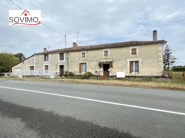 DANS UN HAMEAU, ANCIENNE MAISON DE CAMPAGNE, À RAFRAICHIR, TERRAIN CLOS