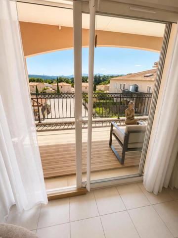 Superbe T3 climatisé avec terrasse et vue sur la Sainte-Victoire !