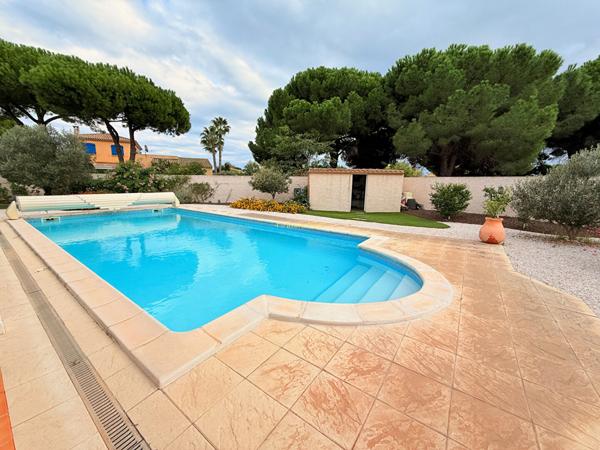 Maison - 6 pièces - 160 m²