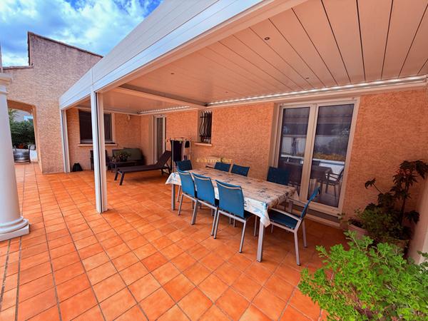 Maison - 6 pièces - 160 m²