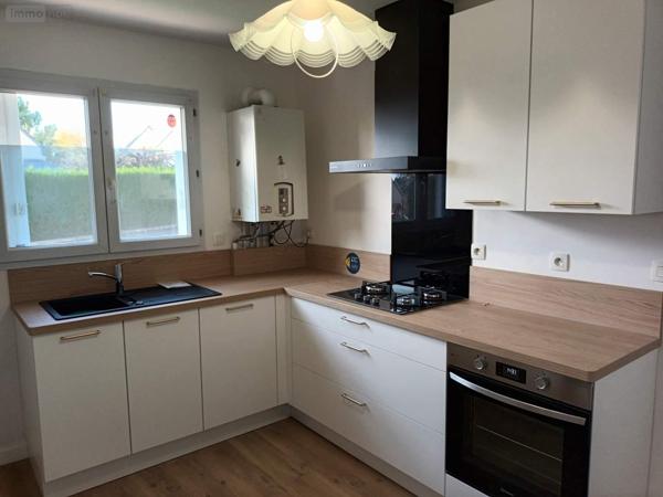 Maison à louer à Bain-de-Bretagne en Ille-et-Vilaine (35470), ref : 136/5195