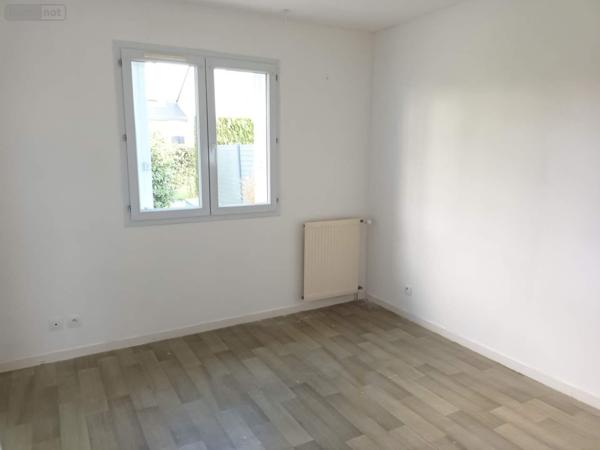 Maison à louer à Bain-de-Bretagne en Ille-et-Vilaine (35470), ref : 136/5195