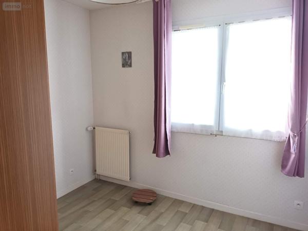 Maison à louer à Bain-de-Bretagne en Ille-et-Vilaine (35470), ref : 136/5195