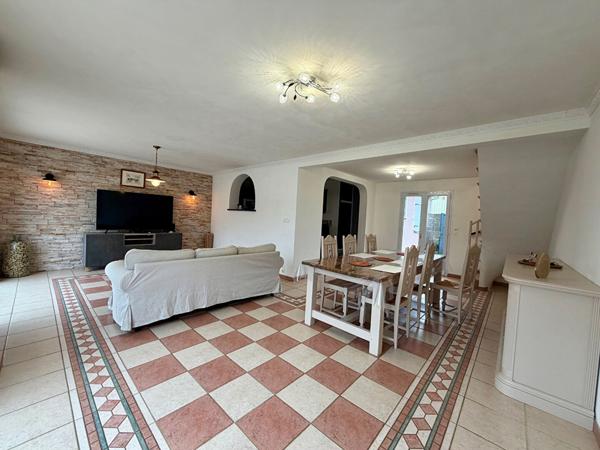 Maison à vendre à Montagne