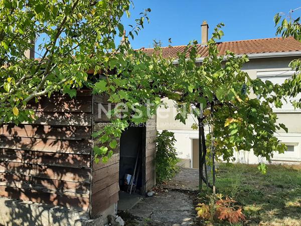 Maison spacieuse a vendre a Bressuire - 3 chambres et jardin