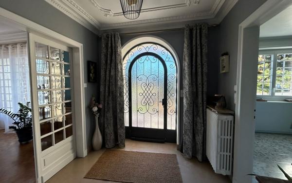 Maison à vendre    7 pièces •  La Rochefoucauld