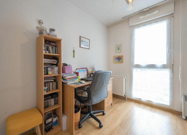 Appartement à vendre    3 pièces • 60 m2 Anzin