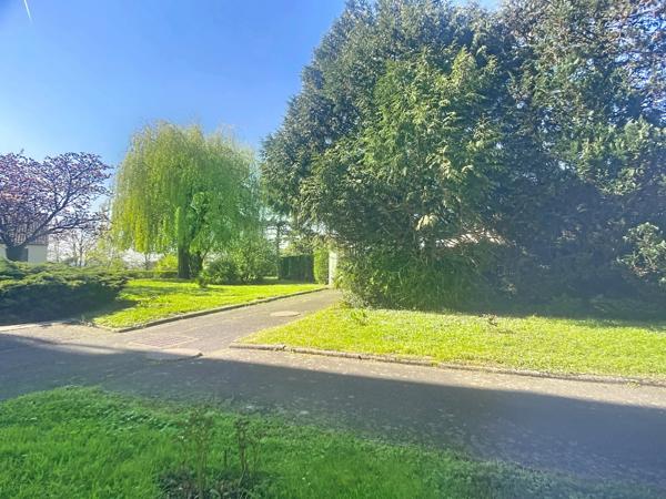 Indre et Loire, Tours nord, dans quartier calme, T2 avec cave et place de parking