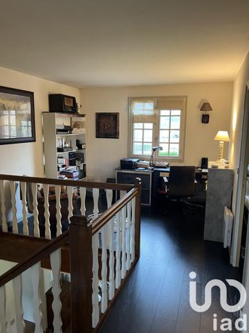 Maison 4 pièces de 145 m² à Courpière (63120)