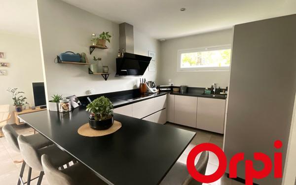 Maison à vendre    5 pièces •  La Boisse