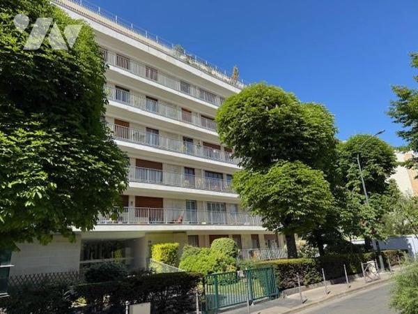 COURBEVOIE (LIMITE ASNIERES) - GARE BECON - 4 PIECES. 86 m². 5ème étage avec vue très dégagée
