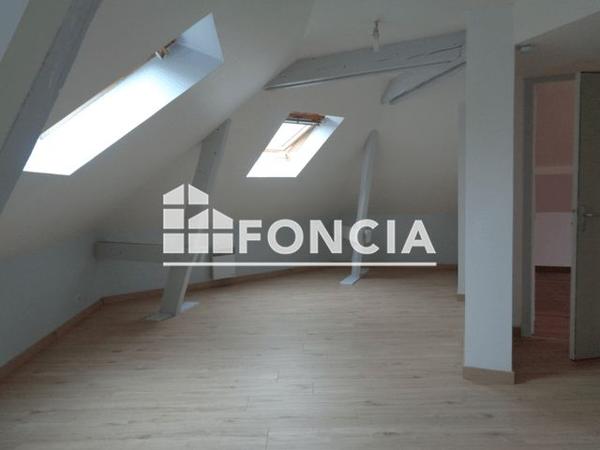 Location Appartement 2 pièces 36 m² - 7 RUE PORTE CROUY Soissons 02200