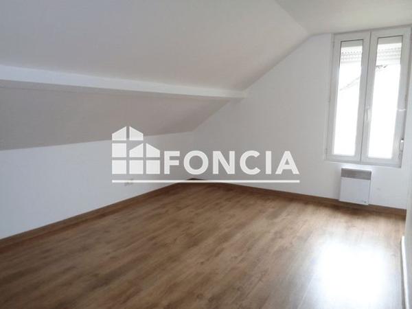 Location Appartement 2 pièces 36 m² - 7 RUE PORTE CROUY Soissons 02200