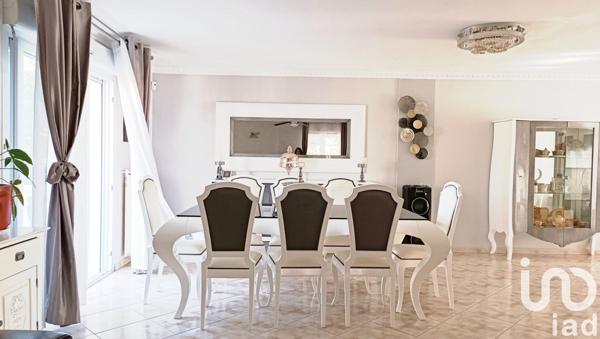 Maison 9 pièces de 312 m² à Noisy-le-Sec (93130)