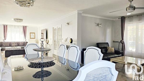 Maison 9 pièces de 312 m² à Noisy-le-Sec (93130)