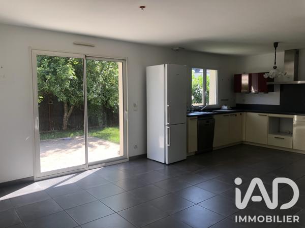 Location maison 3 pièces 92 m² Joué-lès-Tours